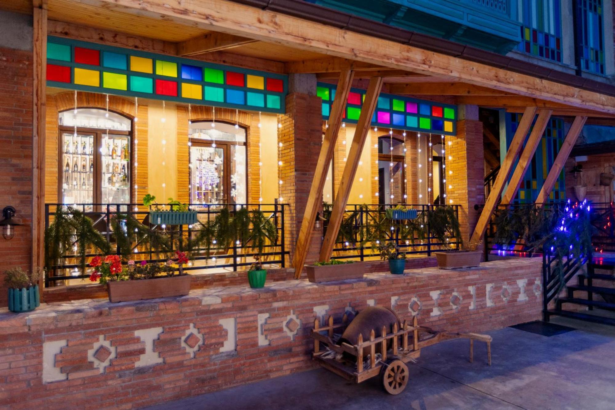 Dzvel Ubanshi Hotel Gori Exterior photo